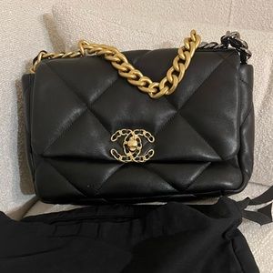 Chanel CC19 Handbag Small Size Soft Leather Great Condition